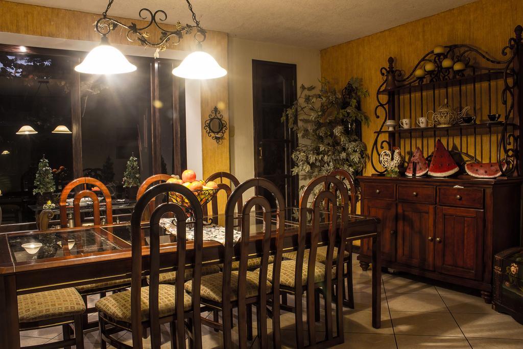 Mi Casa, Tu Casa Apartment Guatemala City Екстериор снимка